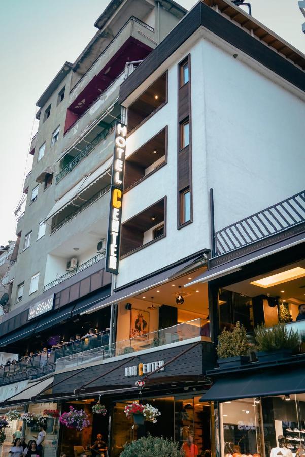 Center Hotel Gjirokaster Luaran gambar
